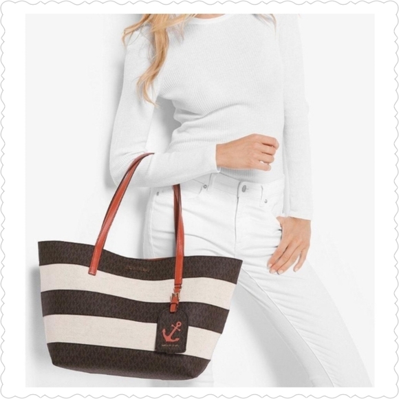 MICHAEL KORS Illustrations Monogram Striped Canvas Large Tote - Picture 2 of 3